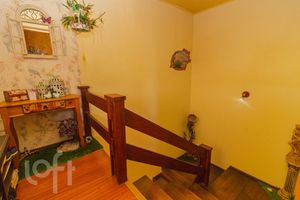 Image 17 - 894149