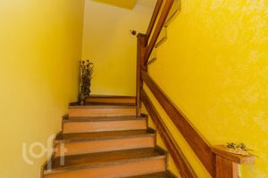 Image 35 - 894149