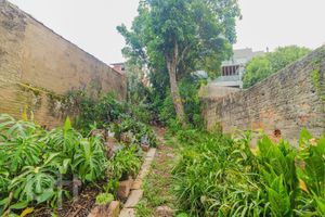 Image 33 - 894149
