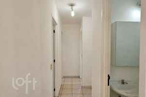 Image 9 - 894163