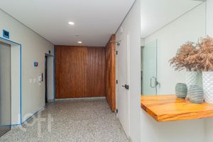 Image 31 - 894163
