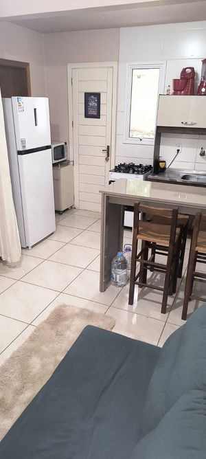 Image 2 - 894168