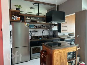 Image 4 - 894183