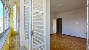 Image 3 - 894196