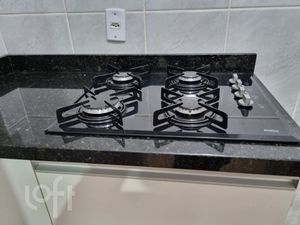 Image 9 - 894208