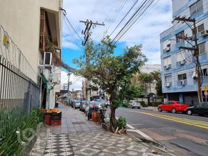 Image 17 - 894208