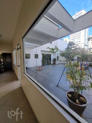 Image 33 - 894213