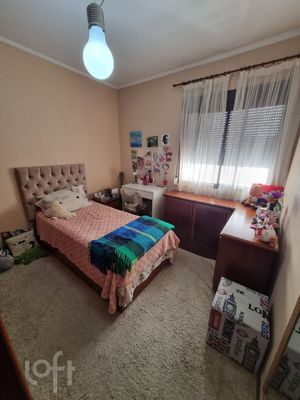 Image 8 - 894213