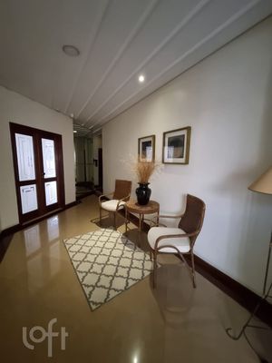 Image 31 - 894213