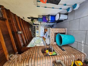 Image 1 - 894217