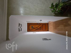 Image 9 - 894217