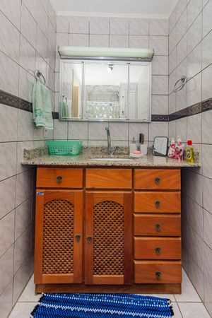 Image 19 - 894279