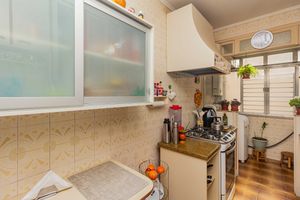 Image 30 - 894279