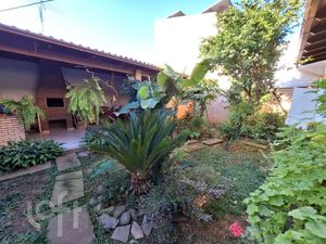 Image 21 - 894290