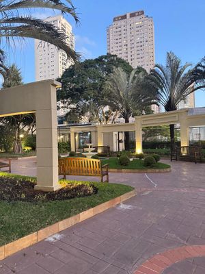 Image 9 - 894292