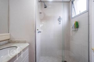 Image 19 - 894294