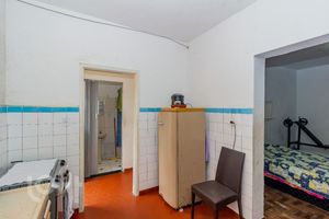Image 36 - 894295