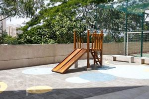 Image 8 - 894299