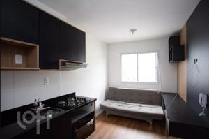 Image 11 - 894299