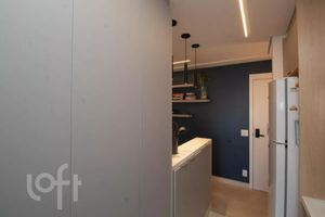 Image 13 - 894301