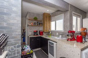 Image 9 - 894303