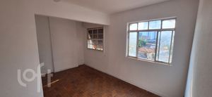 Image 6 - 894315