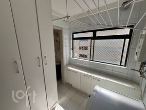 Image 8 - 894324