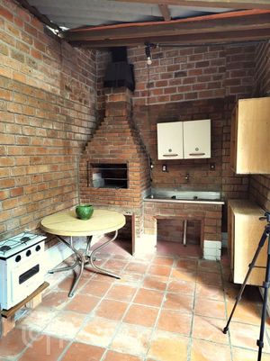 Image 5 - 894326