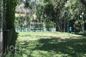 Image 25 - 894353