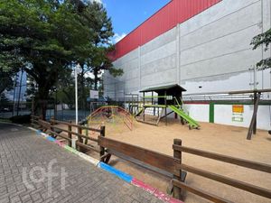 Image 27 - 894357