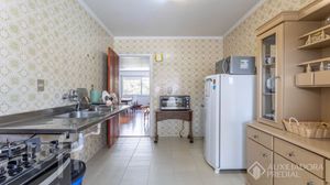Image 3 - 894363