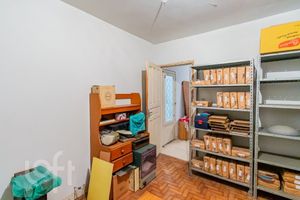 Image 60 - 894364