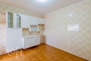 Image 4 - 894364