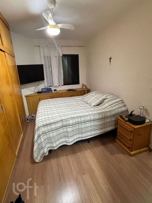 Image 7 - 894367