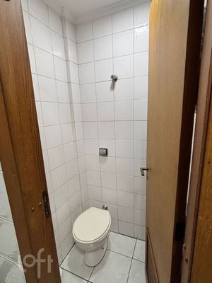 Image 9 - 894367
