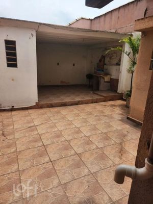 Image 12 - 894374