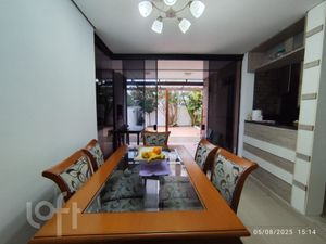 Image 5 - 894393