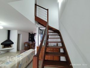 Image 19 - 894393