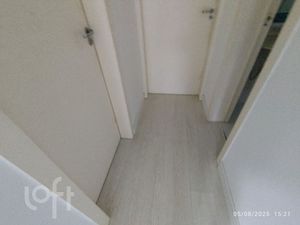 Image 20 - 894393