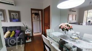 Image 3 - 894414