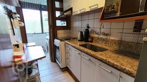 Image 11 - 894414