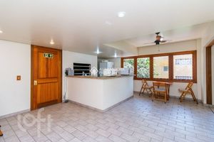 Image 17 - 894414