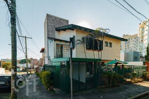 Image 35 - 894416