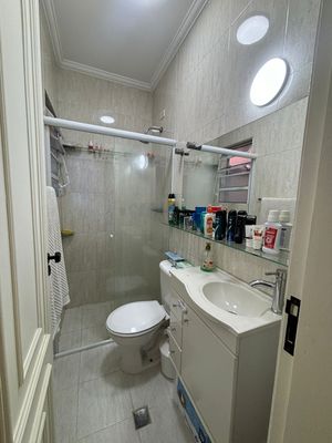 Image 19 - 894425