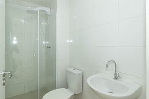 Image 11 - 894436
