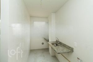 Image 4 - 894441