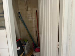 Image 9 - 894445