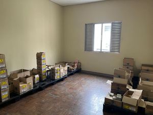 Image 11 - 894445