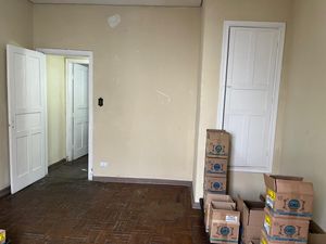 Image 15 - 894445
