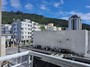 Image 13 - 894454